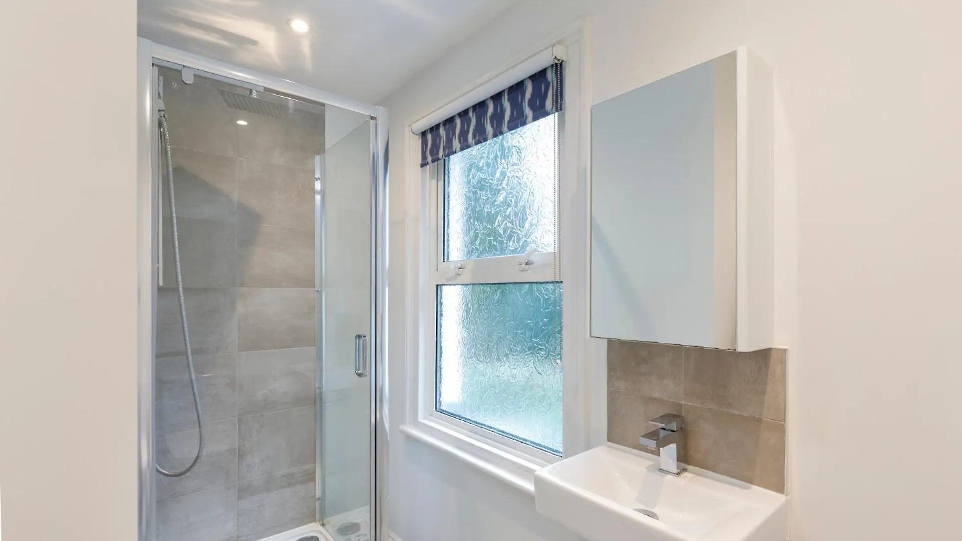 Central 6 Bedroom Townhouse Brighton